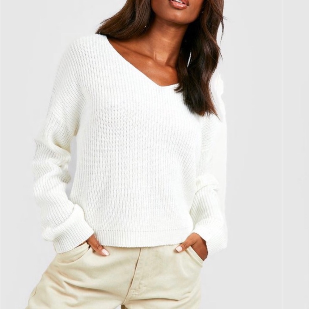 Off white boohoo oversized sweater